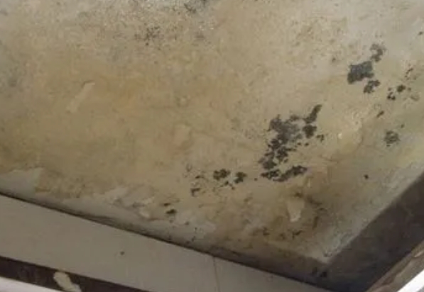 临县阳台漏水维修公司分享下临县卫生间渗水维修需要注意哪些问题。